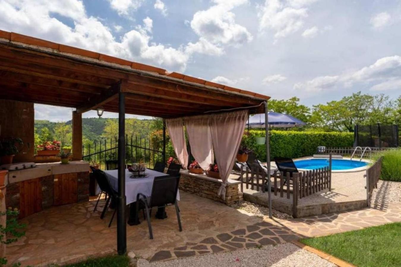 Casa Sara And Sasha Near Motovun With Private Pool - Truffle Paradise Oprtalj Екстериор снимка