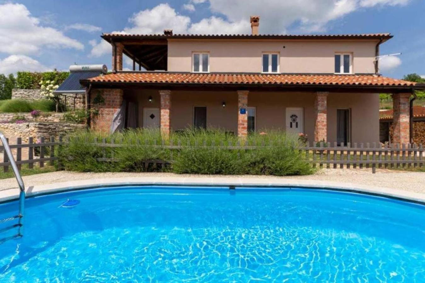 Casa Sara And Sasha Near Motovun With Private Pool - Truffle Paradise Oprtalj Екстериор снимка